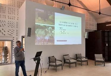 Eric MEENS lors du séminaire des GDS du Grand Ouest
du 22 au 24 juin au Palis de Joséphine à Evreux.