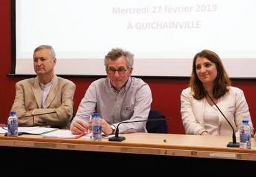 De gauche à droite : Bruno Guermonprez, Laurent Vallée,
Jacques Fauvel, Sophie Mayer et Bertrand Coulier.