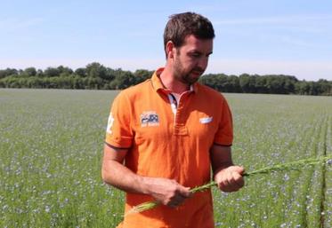 Denis Phiquepron, 33 ans, est céréalier. Il s’est installé en cadre familial sur le plateau de Damville en 2016