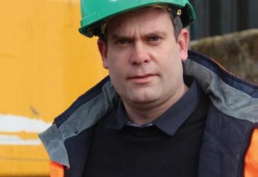 « On vient avec sa vieille charrue ou son vieux plateau et on repart avec le chèque dans la poche », résume Sylvain Vimond