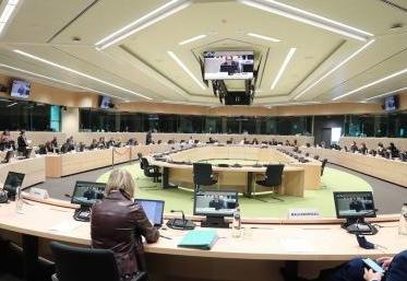 La France a souhaité rouvrir le dossier sur la BCAE 8, visant à
prolonger d’un an l’autorisation de cultiver les 4 % de SAU dédiés
à la jachère.