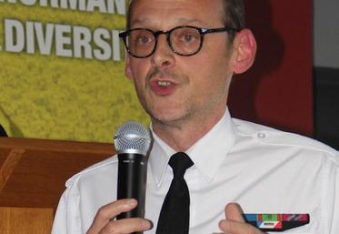 Nicolas Gavard Gongallud (directeur de la
FDC 27) : « dans le cadre du plan de relance la
fédération des chasseurs de l'Eure a été le plus gros
planteur au niveau national avec 80 km de haies plantées.
C'est une première en France"