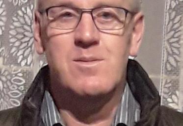 Patrick Lhermeroult, maire de Bérengeville-le-Campagne et éleveur de porcs.