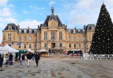 La place du Général-de-Gaulle, à Evreux, a accueilli le marché fermier de Noël promu par la chambre d’agriculture de l’Eure, les 18 et 19 décembre 2020.