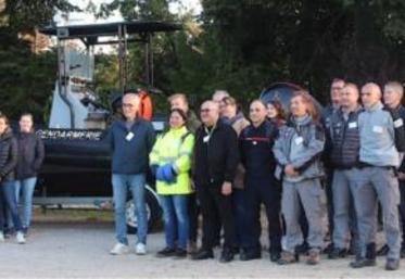Au côté du préfet de l'Eure, des agents de la DDTM, DREAL, DRAAF,
DDPP, OFB, ARS, DRIEAT, VNF mais également SDIS, Gendarmerie, Police, Brigade fluviale...