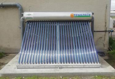 Chauffe-eau solaire en exploitation laitière.