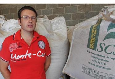 « Le jour J, le camion arrive tout équipé. En 3 heures, on a tout passé. Il suffit d'un terrain plat, il n'y a que l'électricité à leur fournir », apprécie Arnold Lafosse.