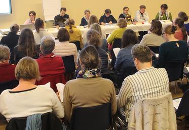 Très bonne participation des agricultrices de l'Eure le 3 avril dernier pour l'assemblée générale des GDFA. "Une valeur ajoutée pour nos exploitations et pour nous-même", a insisté Nelly Vandermeersch, une des présidentes de concert avec Martine Gauthier et Séverine Delavoipiere.