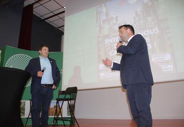 Yohann Barbe (porte-parole de la FNSEA et président de la FNPL) a dénoncé "des ONG qui vivent de revendications et d'exonération d'impôts. Elles grandissent chaque jour et nous pourrissent la vie". Il a évoqué également le militantisme dans certaines administrations, "le sujet n'est pas législatif, c'est une histoire de personnes".