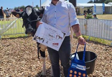 Quentin Biron remporte le concours du meilleur présentateur.