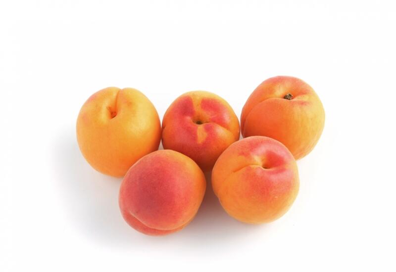Un abricot alliant une texture fondante et juteuse, une saveur sucrée et une intensité aromatique satisferait 90 % des consommateurs. © Phovoir