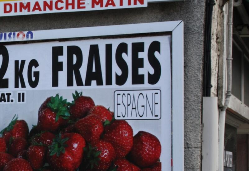 De nombreuses enseignes de distribution ont préféré des fraises d’import proposées en premiers prix, selon l'AOPn Fraise de France. 