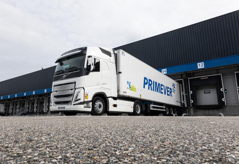 Des camions Primever sont toujours disponibles pour assurer l’enlèvement des livraisons.