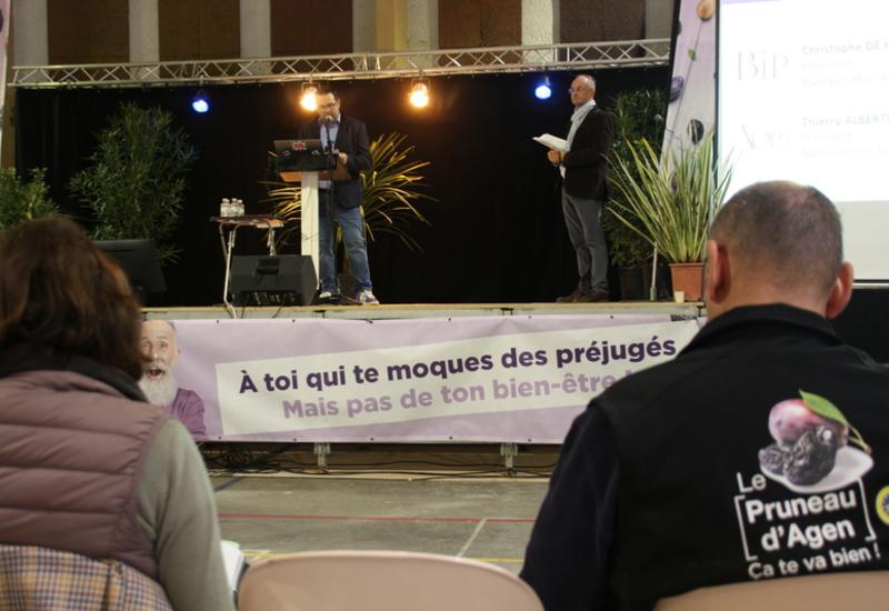 <em class="placeholder">Les surfaces de pruneau d&#039;Agen IGP ont été maintenues grâce à la spécialisation des exploitations.  </em>