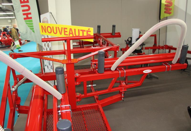 <em class="placeholder">Huet 2M - Poseuse déposeuse de bâche à asperge</em>
