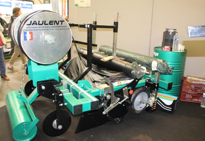 <em class="placeholder">La dérouleuse de film plastique pour maraîchage de Jaulent.</em>