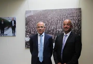 Marc Keranguéven (à droite), président de la Sica, et Olivier Sinquin, directeur. Le conseil d'administration de la Sica, réuni le 18 juin, a confirmé Marc Keranguéven à la présidence de la coopérative. Thomas Quillévéré remplace Jean-Michel Péron au poste de secrétaire général. © Véronique Bargain - FLD