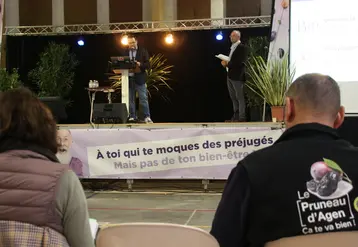 <em class="placeholder">Les surfaces de pruneau d&#039;Agen IGP ont été maintenues grâce à la spécialisation des exploitations.  </em>