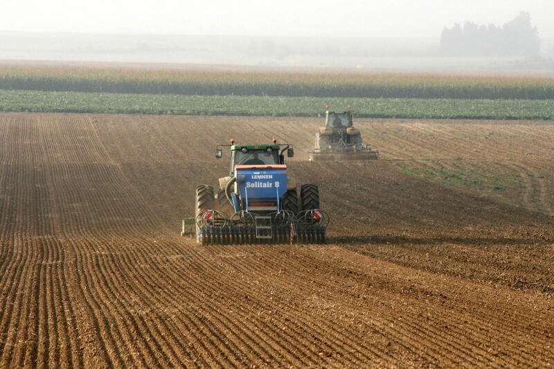 Météo agricole Sencrop bétonne ses prévisions météo grâce à son réseau de stations connectées
