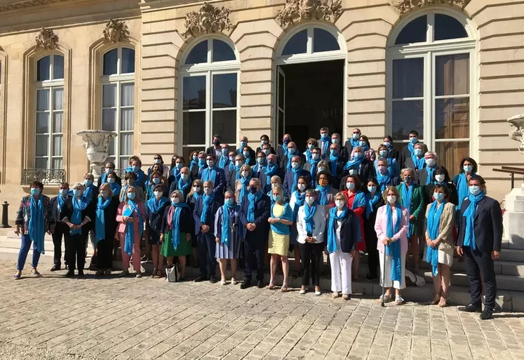 80 députés - sur 577 - ont affiché leur soutien à la filière lin textile française.