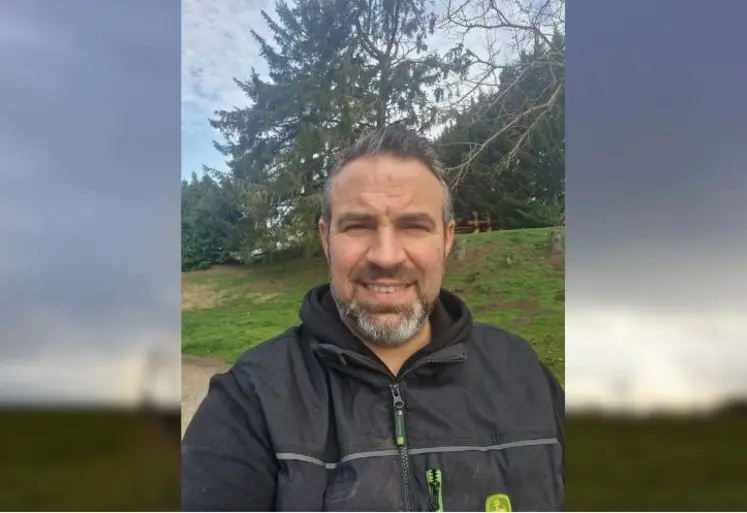 <em class="placeholder">Philippe Rayssac, agriculteur à Belcastel dans le Tarn.</em>