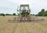 <em class="placeholder">Tracteur réalisant un désherbage mécanique sur une parcelle en AB.</em>
