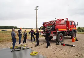 <em class="placeholder">Journée de prévention des feux de champs avec les pompiers du SDIS 28 et des agriculteurs d&#039;Eure-et-Loir</em>