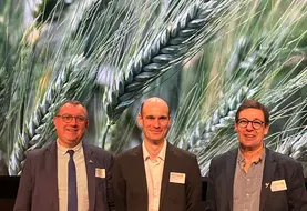 <em class="placeholder">Benoit Piétrement, président d'Intercéréales, Mathieu Killmayer, animateur filière blé dur chez Arvalis et Frédéric Gond, président du comité de pilotage de la ...</em>