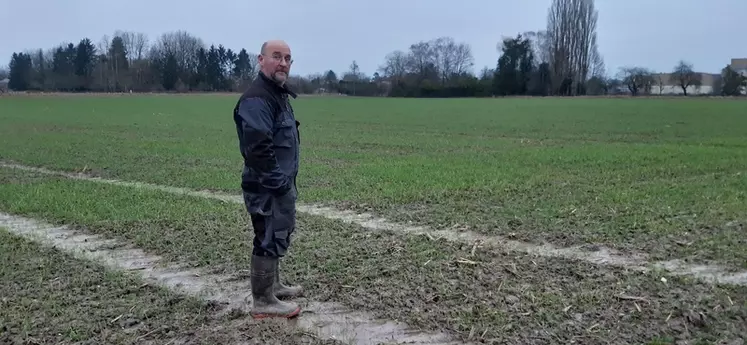 Elie Manceaux, agriculteur à Alland'huy-et-Sausseuil (Ardennes)"La méthode du bilan et les reliquats de sortie d’hiver ne me satisfont pas car il y a beaucoup de facteurs d’incertitude et des résultats aléatoires."