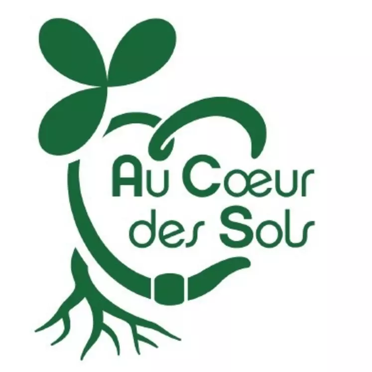 Le logo du label ACS : des feuilles d'une légumineuse, un ver de terre et des racines. © ACS