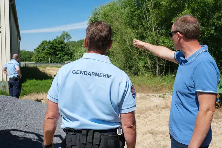 Des spécialistes de la gendarmerie proposent des diagnostics personnalisés gratuits pour étudier les meilleures stratégies de protection de votre exploitation : matériel de surveillance, emplacement....