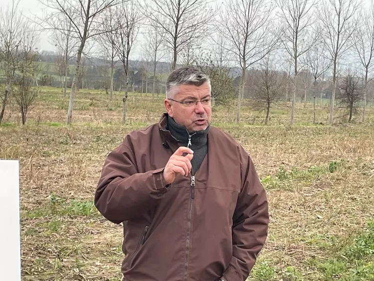 Yann Pivain, chambre d’agriculture de Normandie"En dix ans, nous n’avons pas vu d’effet négatif des arbres sur les différentes cultures menées en production ...