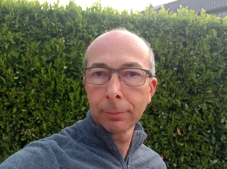 <em class="placeholder">Alain Deketele, agriculteur à Remicourt dans la Marne.</em>