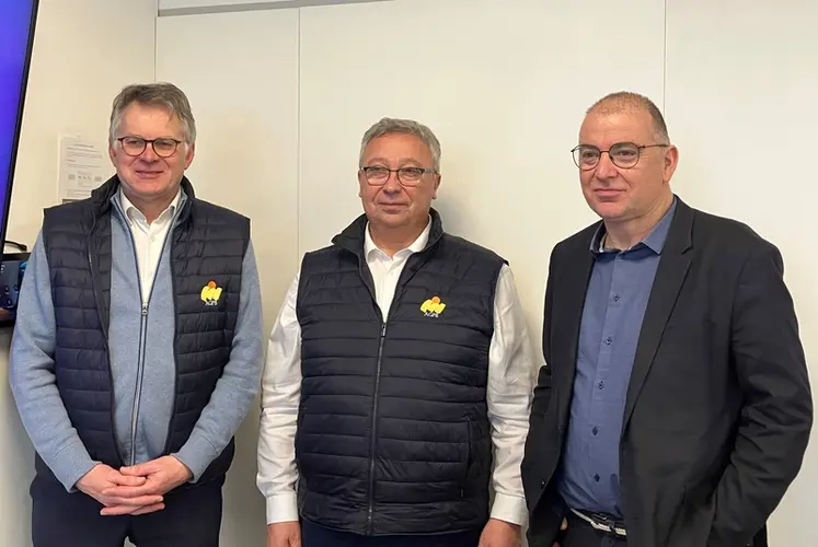 <em class="placeholder">Les responsables de l'AGPB,  Philippe Heusèle, Eric Thirouin et Cédric Besnoit.</em>