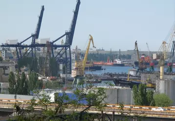 Photo d'archive du port d'Odessa. Le redémarrage du transport de céréales depuis les ports ukrainiens a focalisé l'attention de la planète.
