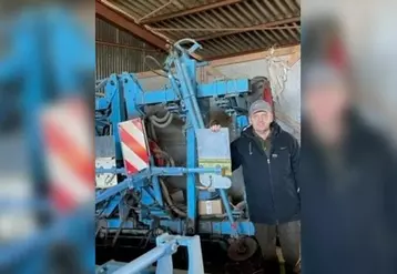 Frédéric Bayle, agriculteur à Saint-Saturnin-des-Bois (Charente-Maritime) : "En 2022, dans des conditions sèches, le maïs RGT Exxact a produit 54 q/ha à 18 d’humidité." 