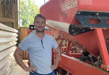 Gabriel Colombo, chef de cultures au lycée agricole Vesoul Agrocampus"Nous avons obtenu un rendement de 68,9 q/ha avec un bon calibrage (93) de même qu’un taux de ...