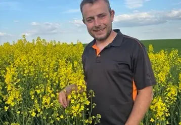 <em class="placeholder">Alexandre Smessaert, agriculteur à Roy-Boissy dans l’Oise</em>