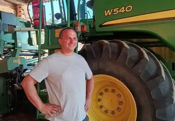 <em class="placeholder">Jean-François Bernard, agriculteur à Larrazet (82),   "Avec des conditions de maturation rapide dans notre région, il n’y a pas de problème de maturité homogène des ...</em>