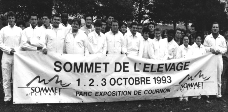 Le Lycée de Marmilhat prête pour la première fois main forte au Sommet de l'élevage en 1993. À l'époque, l'évènement n'est qu'un petit comice agricole.
