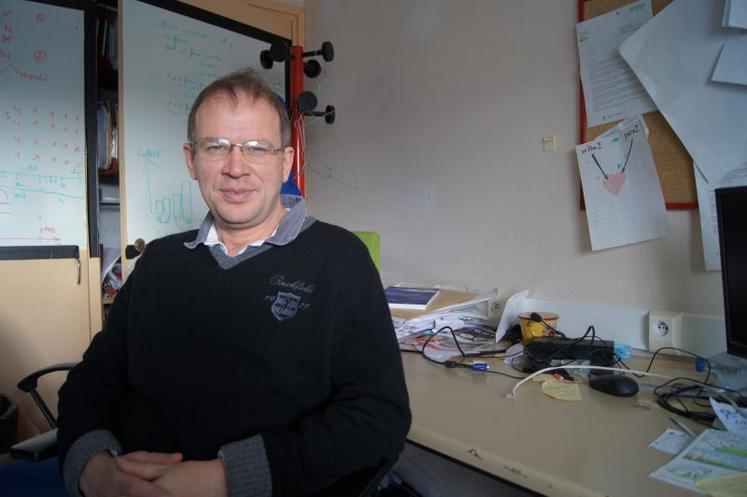 Xavier Boivin, biologiste et éthologiste à l’INRA travaille depuis plus de 30 ans sur les relations entre les éleveurs et leurs animaux.