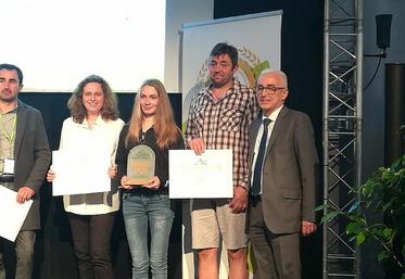 Une soixantaine de prix ont été remis à des producteurs de la région Auvergne-Rhône-Alpes. Ici des producteurs de Haute-Loire.