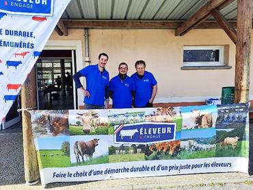> Éleveur et engagé 28
Tout au long de l’année 2025, les producteurs de viande bovine dans la démarche Éleveur et engagé ont organisé des dégustations de viande dans les magasins et les boucheries partenaires. Une occasion de pérenniser le partenariat avec les enseignes et de répondre aux questions de la clientèle.