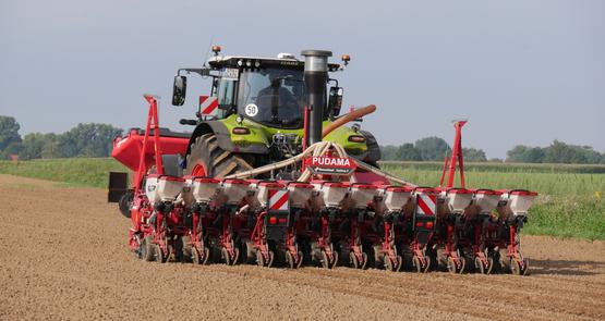 Kverneland compte à son catalogue les deux principes de distribution : dépression et pression.