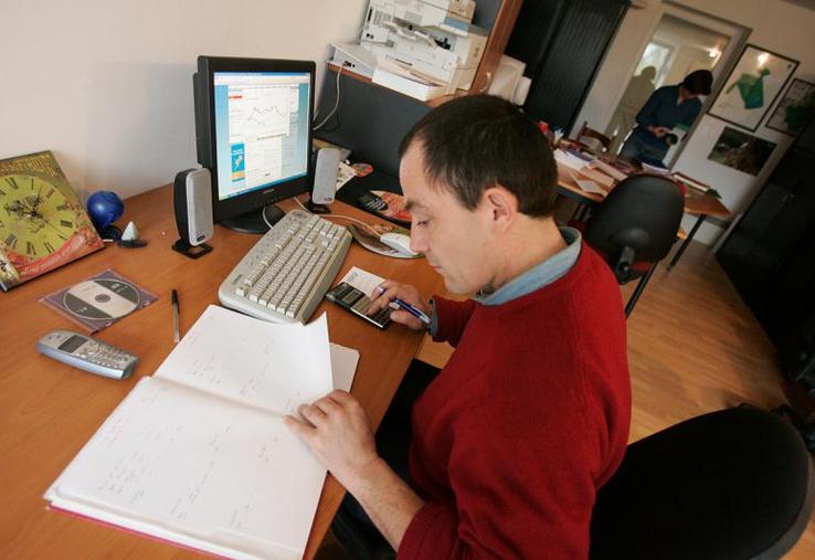 Alors que les chefs lieux de cantons passent de la 3G à la 4G, de l’ADSL au très haut débit, la campagne reste en panne !