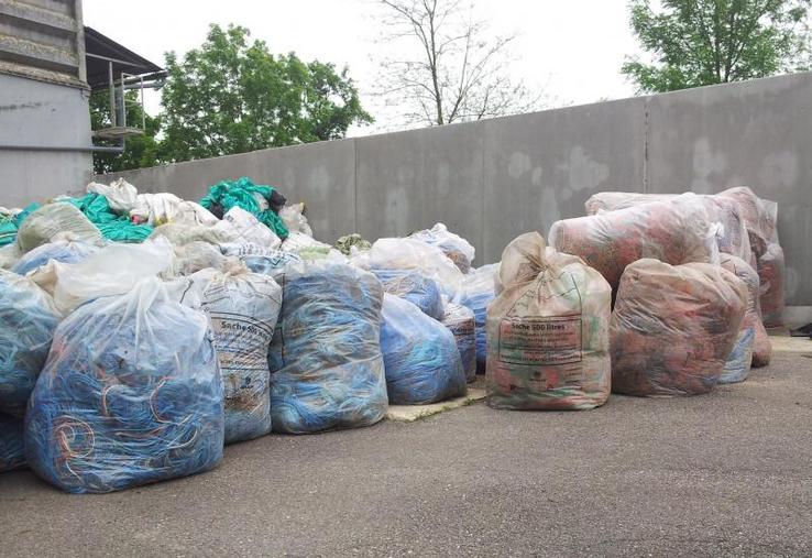 Ficelles et filets sont à stocker dans des saches transparentes, séparément