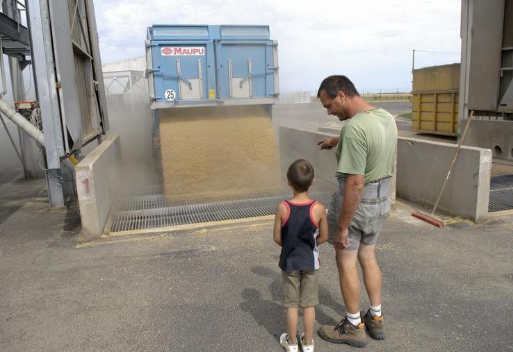 Une éducation dès le plus jeune âge pour mieux connaitre les produits "made in Loiret" est un bel atout: céréales, produits laitiers, fruits et légumes de Loire, miel et safran du gâtines... autant d'invitations au voyage pour les papilles.