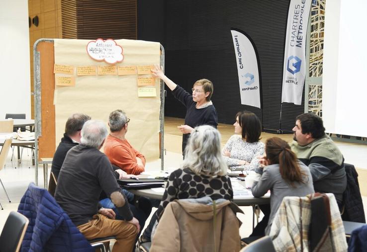 Le 5 avril, à Chartres. Citoyens et professionnels ont planché sur les objectifs du Projet alimentaire de territoire de Chartres Métropole.