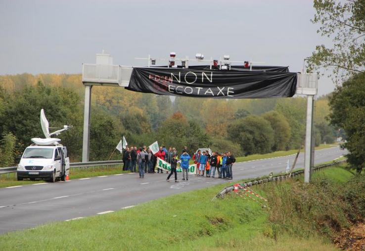 La Région Centre avait prévu d'aborder avec le 1er Ministre les sujets graves avant de manifester.