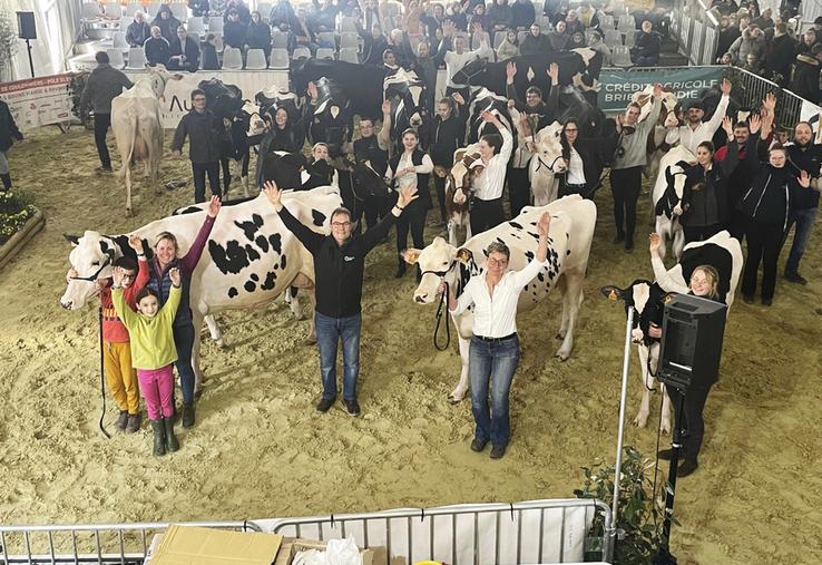Coulommiers, samedi 23 mars. Un concours de haute qualité a animé le chapiteau sous le regard de très nombreux visiteurs.